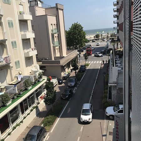 Hotel Losanna Rimini Eksteriør billede