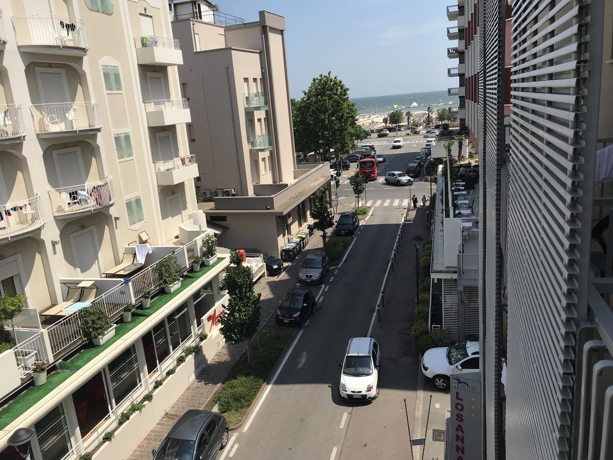 Hotel Losanna Rimini Eksteriør billede