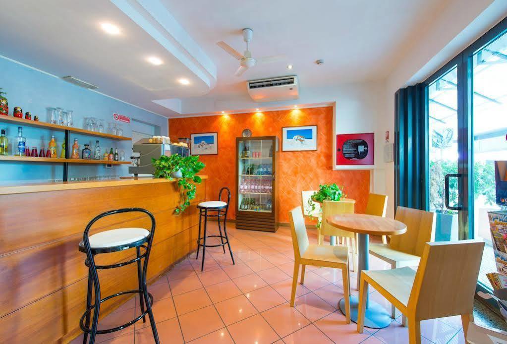 Hotel Losanna Rimini Eksteriør billede